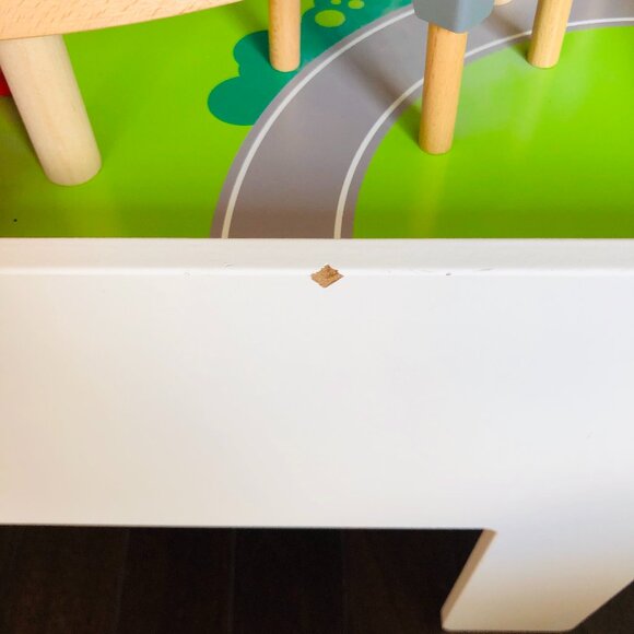 Beautiful Display Sample-Hape Railway  Train Table Play Set w/Accessories - Picture 15 of 16